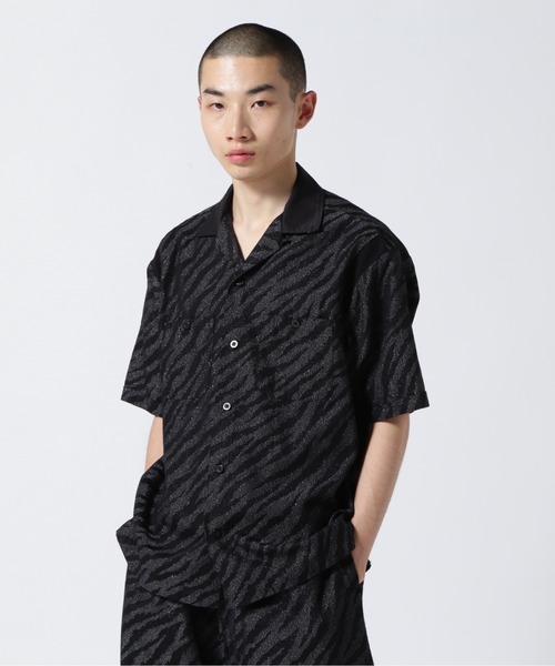 GUCCI 二つ折り財布 レインボー＆スター ばなにゃコラボ 未使用品 2025年最新】Yahoo!オークション -ばなにゃの中古品・新品・未