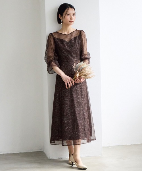 【美品】AIMER グリッター レース付き パーティードレス AIMER ドレス グリッターレース袖付きフィット＆フレア