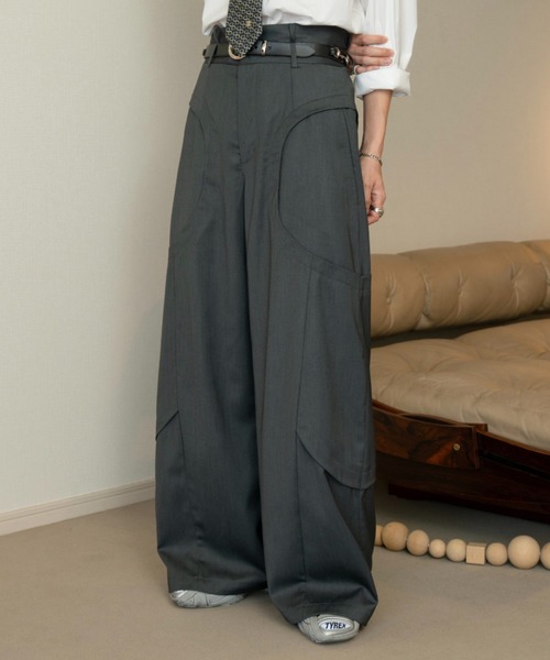 パンツ Wide straight curve tuck trousers SOERTE | Wide straight curve tuck trousers /ワイドストレートカーブ