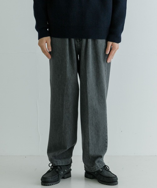 FARAH | FARAH Two Tuck Wide Tapered Pants - Buyee, an Online