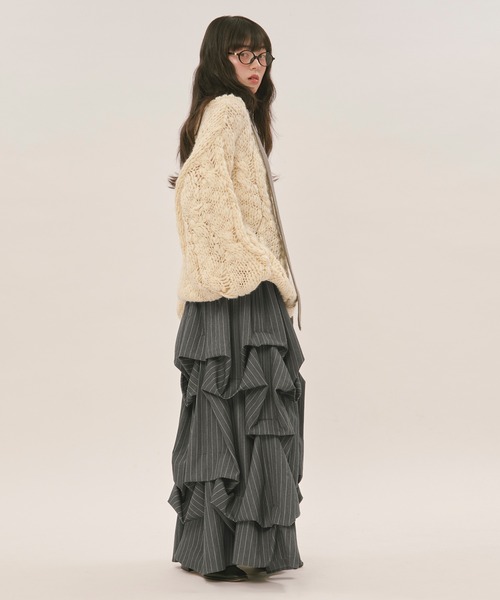 LOIN NUIT | tuck design volume skirt / タックデザインボリューム