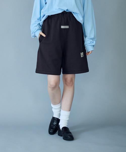 FOG Essentials 1977 ショートパンツ　ハーフパンツ　ロゴ FOG ESSENTIALS | FOG ESSENTIALS/エッセンシャルズ RELAXED