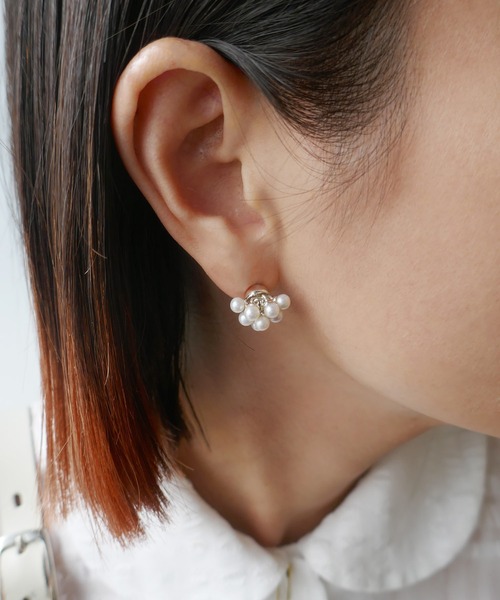 e.m. パール揺れピアス☆イーエム ブーケピアス e.m. - e.m. シルバー パール ブーケピアス☆イーエムの通販 by