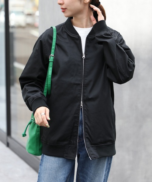 新品70%引カンタータ パイルウール スタジアムジャンパー 黒44cantate 新品70%引カンタータ パイルウール スタジアムジャンパー 黒44cantate