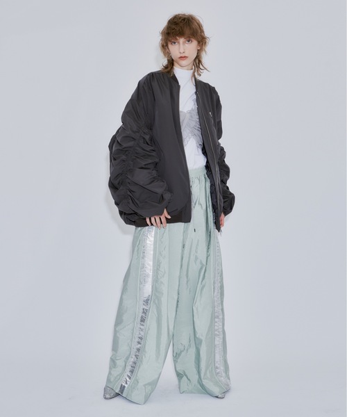 新品LA BELLE ETUDEチュールデザインメタリックサイドラインパンツ LA BELLE ETUDE パンツ チュールデザインメタリックサイドライン