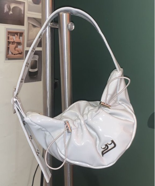 yieyie ♥ Y.15 Super Sasha Bag /追跡付 ☆関税込☆yieyie(イエイエ)☆Super Sasha Bag☆バッグ